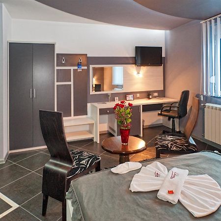 Garni Hotel Lama Крагуевац Экстерьер фото