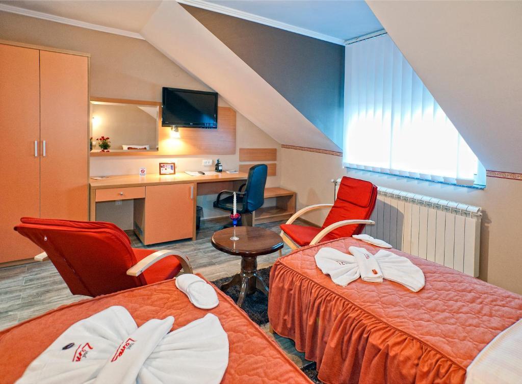Garni Hotel Lama Крагуевац Экстерьер фото