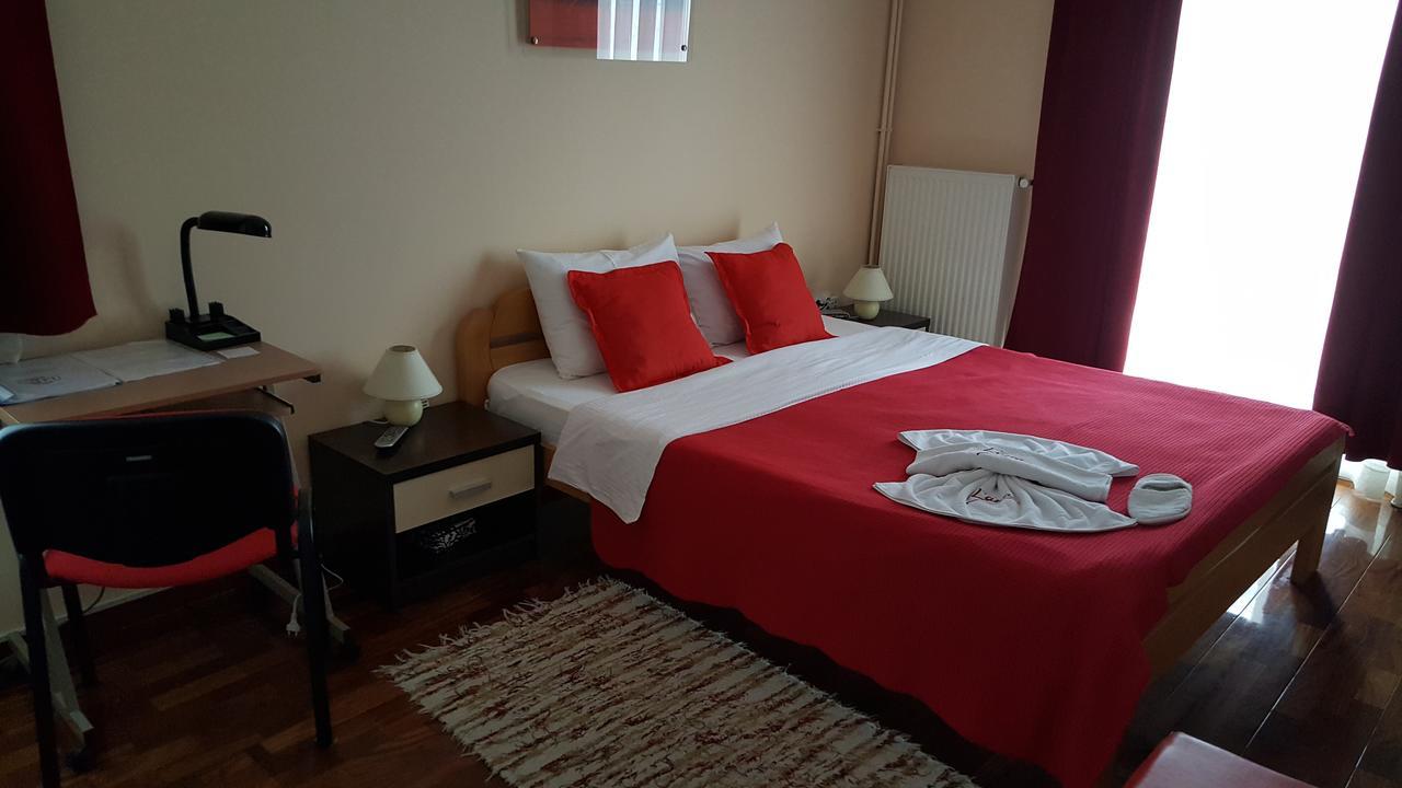 Garni Hotel Lama Крагуевац Экстерьер фото