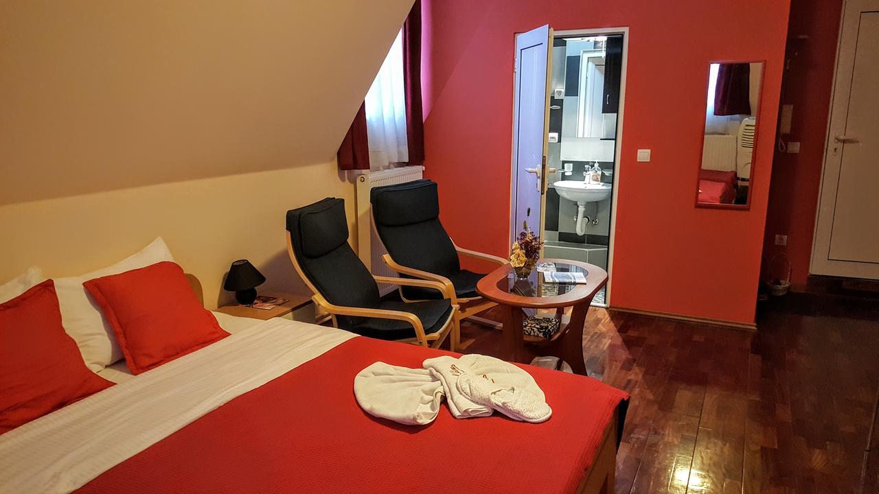 Garni Hotel Lama Крагуевац Экстерьер фото